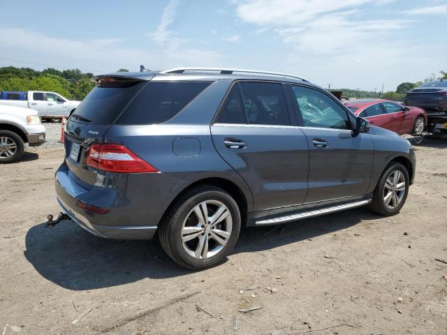 4JGDA5HB3DA171807 - 2013 MERCEDES-BENZ ML 350 4MATIC GRAY photo 3