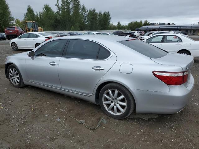 JTHGL46F175006278 - 2007 LEXUS LS 460L SILVER photo 2