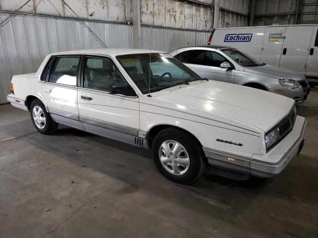 2G2AG51WXJ9249191 - 1988 PONTIAC 6000 LE WHITE photo 4