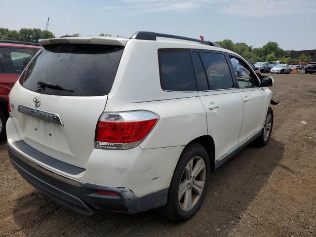 5TDZK3EH3DS137776 - 2013 TOYOTA HIGHLANDER BASE WHITE photo 3