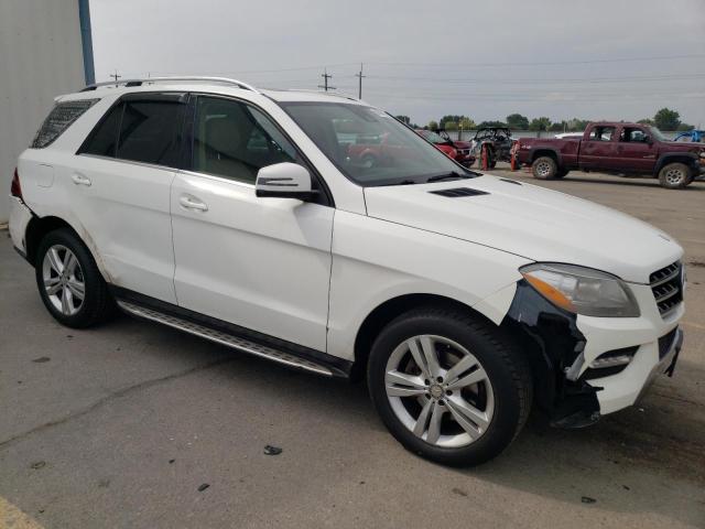 4JGDA5HB6EA335858 - 2014 MERCEDES-BENZ ML 350 4MATIC WHITE photo 4