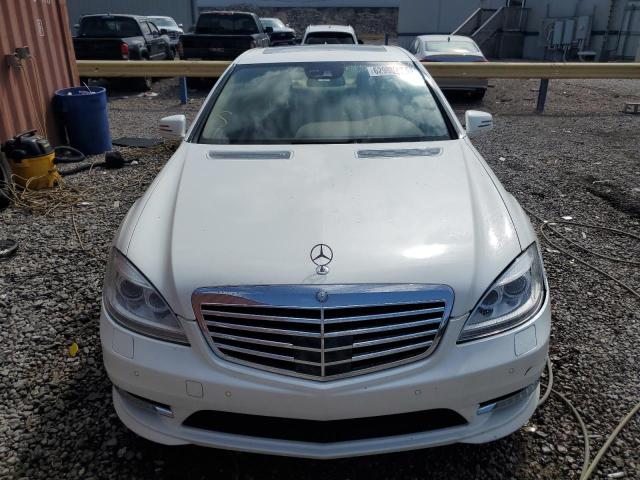 WDDNG7DB2DA520423 - 2013 MERCEDES-BENZ S 550 WHITE photo 5