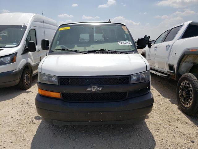 1GAZGNFG4J1178308 - 2018 CHEVROLET EXPRESS G3 LS WHITE photo 5