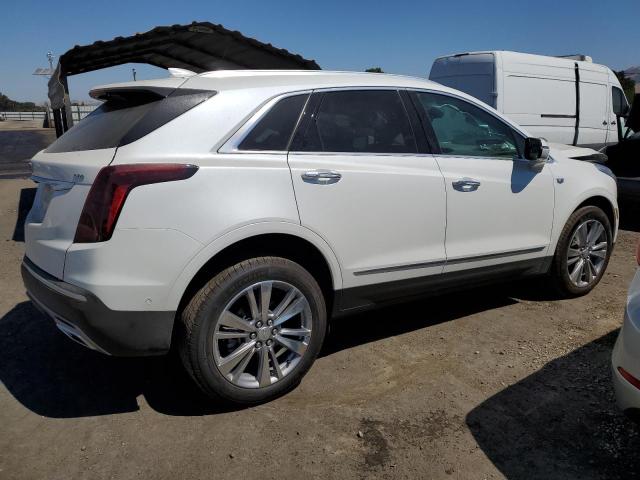 1GYKNDRS5PZ166536 - 2023 CADILLAC XT5 PREMIUM LUXURY WHITE photo 3