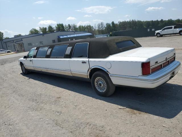 1LNLM81W7TY621420 - 1996 LINCOLN TOWN CAR EXECUTIVE WHITE photo 2