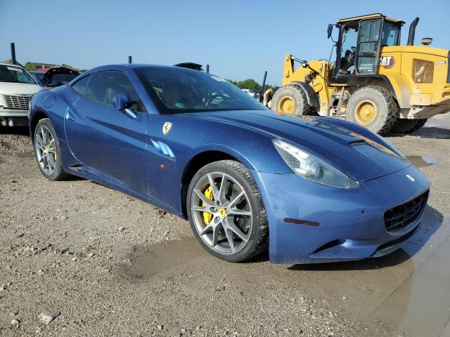 ZFF65LJA8A0172462 - 2010 FERRARI CALIFORNIA BLUE photo 4