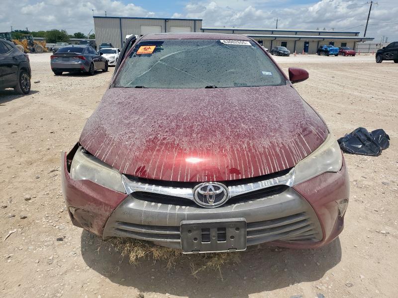 4T1BF1FK2HU759092 - 2017 TOYOTA CAMRY LE BURGUNDY photo 5