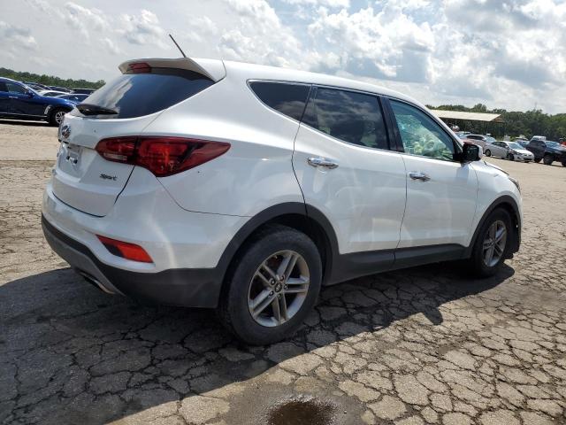 5NMZT3LB9JH101181 - 2018 HYUNDAI SANTA FE S WHITE photo 3