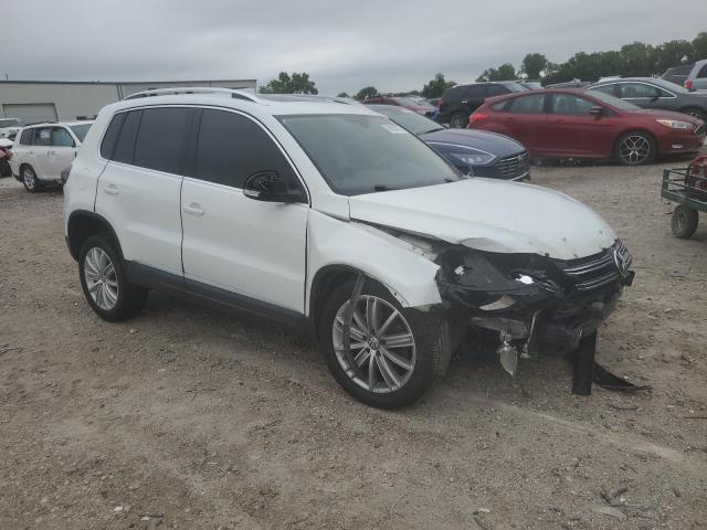 WVGAV7AX7GW583485 - 2016 VOLKSWAGEN TIGUAN S WHITE photo 4