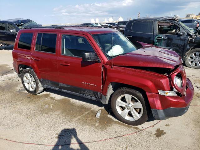 1C4NJPFAXGD659170 - 2016 JEEP PATRIOT LATITUDE RED photo 4