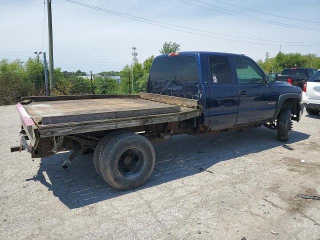 1GCJC39G52E153329 - 2002 CHEVROLET silverado C3500 BLUE photo 3