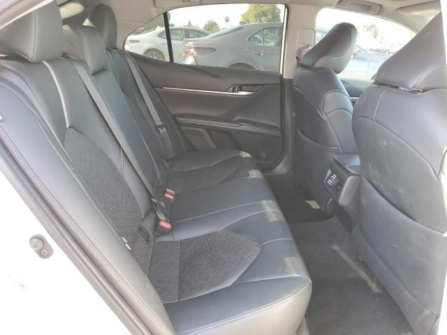 4T1B61HK4KU214550 - 2019 TOYOTA CAMRY XSE Beyaz fotoğraf 10