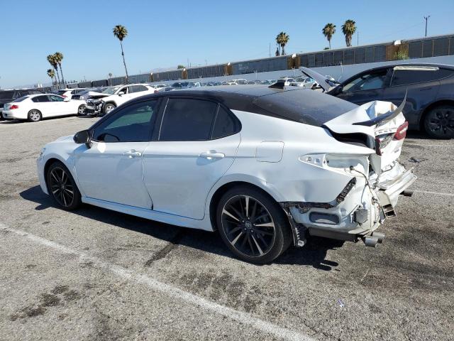 4T1B61HK4KU214550 - 2019 TOYOTA CAMRY XSE Beyaz fotoğraf 2