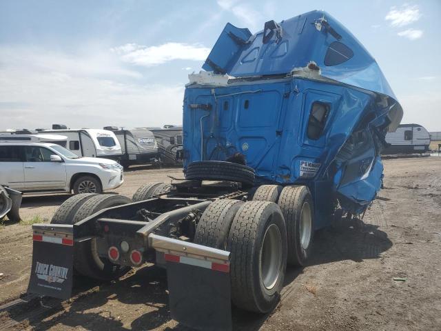 3AKJGLDRXJSHU4568 - 2018 FREIGHTLINER CASCADIA 125 BLUE photo 4