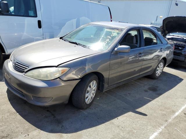 4T1BE30K55U984173 - 2005 TOYOTA CAMRY LE SILVER photo 1