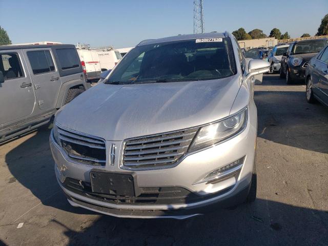 5LMCJ2C98JUL04437 - 2018 LINCOLN MKC SELECT 银色 照片 5