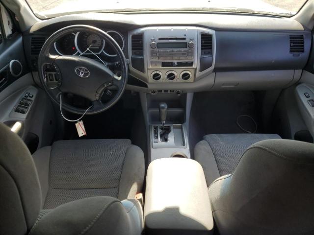 3TMJU4GN0BM112671 - 2011 TOYOTA TACOMA DOUBLE CAB PRERUNNER WHITE photo 8