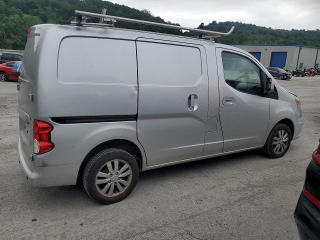 3N63M0ZN0HK701879 - 2017 CHEVROLET CITY EXPRE LT 银色 照片 3