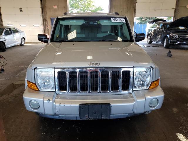 1J8HG58246C338793 - 2006 JEEP COMMANDER LIMITED SILVER photo 5