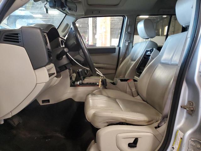 1J8HG58246C338793 - 2006 JEEP COMMANDER LIMITED SILVER photo 7