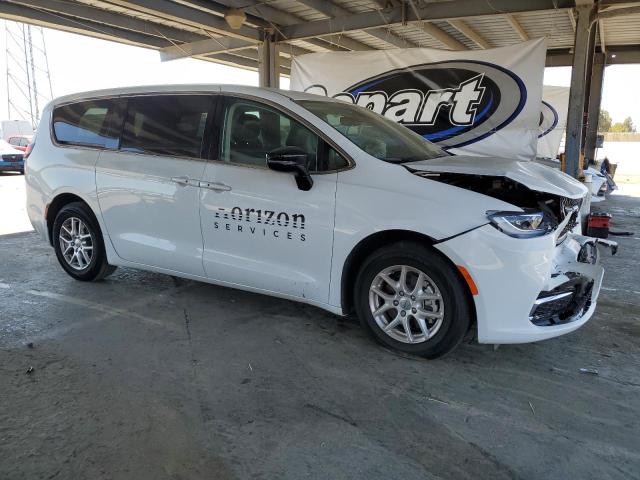 2C4RC1BG4RR107506 - 2024 CHRYSLER PACIFICA TOURING L WHITE photo 4