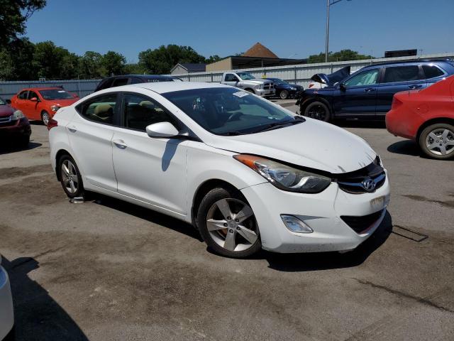 5NPDH4AE8DH278424 - 2013 HYUNDAI ELANTRA GLS WHITE photo 4