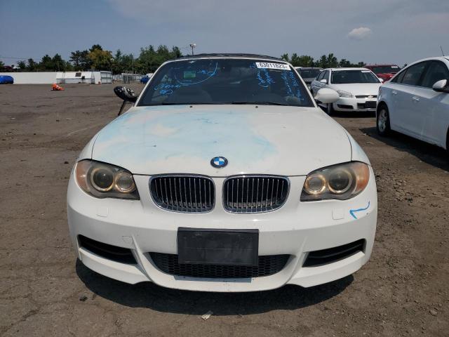 WBAUN93539VK40350 - 2009 BMW 135 I WHITE photo 5