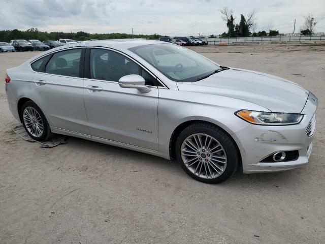 3FA6P0LU1DR171968 - 2013 FORD FUSION SE HYBRID SILVER photo 4