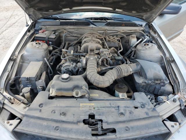 1ZVHT80N095100455 - 2009 FORD MUSTANG SILVER photo 11