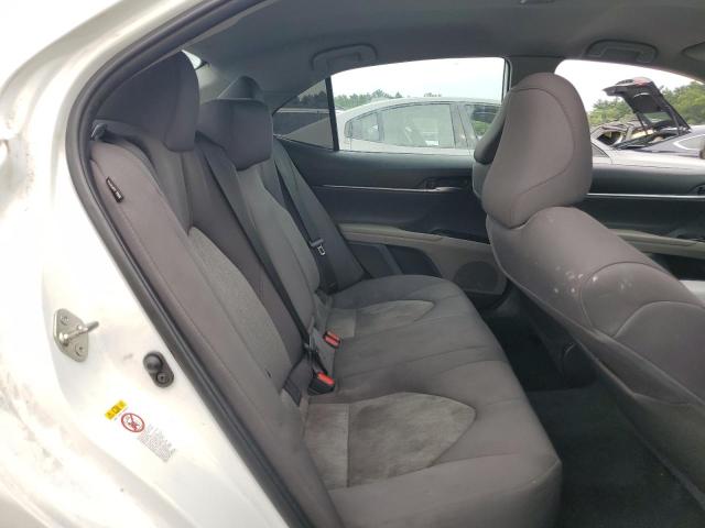4T1B11HK0KU709794 - 2019 TOYOTA CAMRY L WHITE photo 10