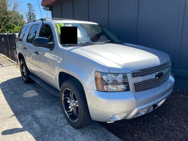 1GNSKCE08CR137790 - 2012 CHEVROLET TAHOE K1500 LTZ SILVER photo 1