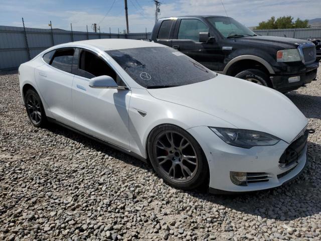 5YJSA1H15EFP50298 - 2014 TESLA MODEL S WHITE photo 4