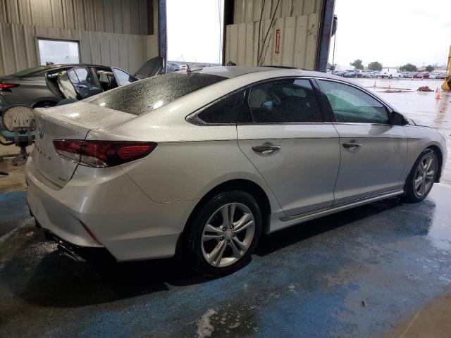 5NPE34AFXJH677987 - 2018 HYUNDAI SONATA SPORT SILVER photo 3