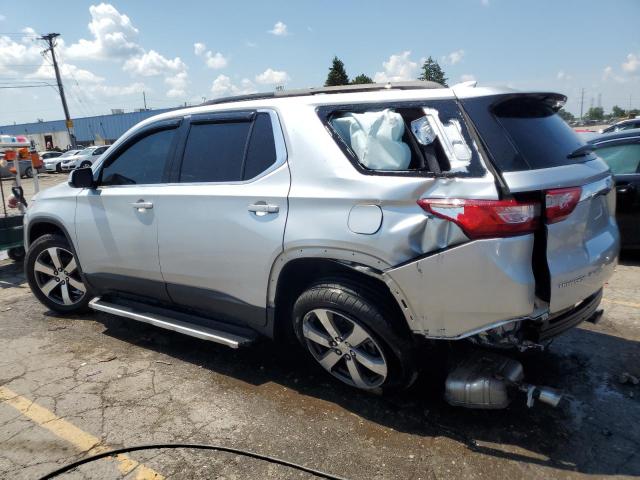 1GNEVHKW8KJ136968 - 2019 CHEVROLET TRAVERSE LT SILVER photo 2