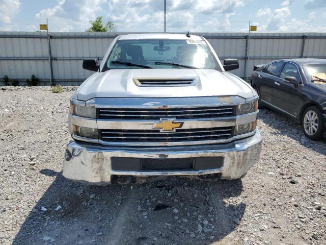 1GC1CUEY2HF150735 - 2017 CHEVROLET SILVERADO C2500 HEAVY DUTY GRAY photo 5