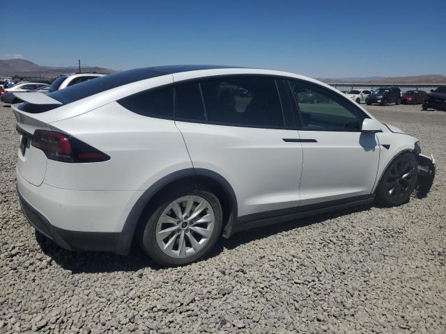 7SAXCBE50PF366609 - 2023 TESLA MODEL X 白色 照片 3