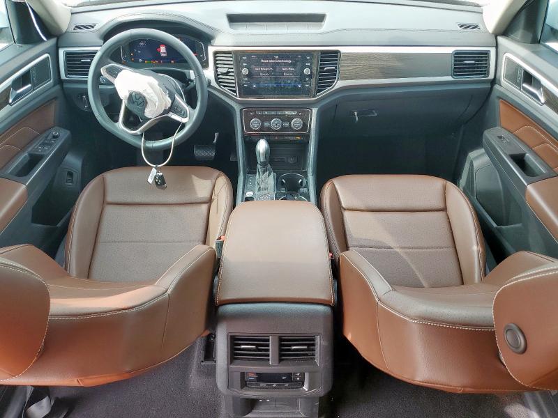 1V2HR2CA0PC523664 - 2023 VOLKSWAGEN ATLAS SE Biały zdjęcie 8