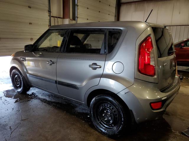 KNDJT2A50D7565346 - 2013 KIA SOUL GRAY photo 2