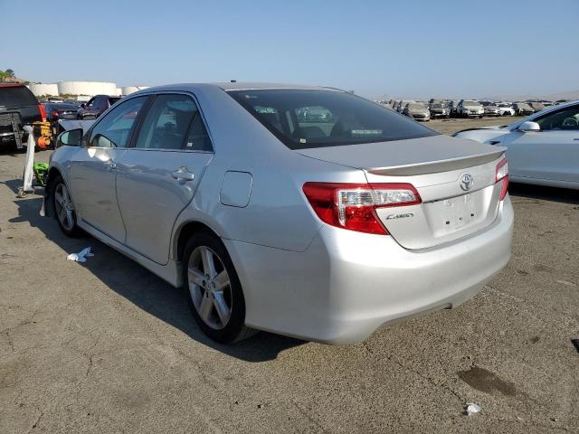 4T1BF1FK9EU362037 - 2014 TOYOTA CAMRY L GRAY photo 2