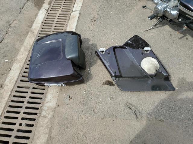 1HD1FCW195Y686535 - 2005 HARLEY-DAVIDSON FLHTCUI 黑色 照片 9