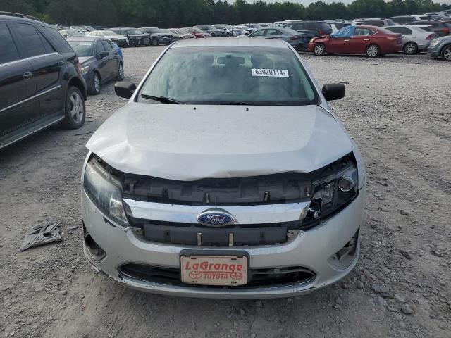 3FAHP0GA8CR185504 - 2012 FORD FUSION S SILVER photo 5