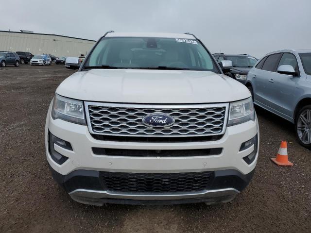 1FM5K8HT8HGC15783 - 2017 FORD EXPLORER PLATINUM WHITE photo 5