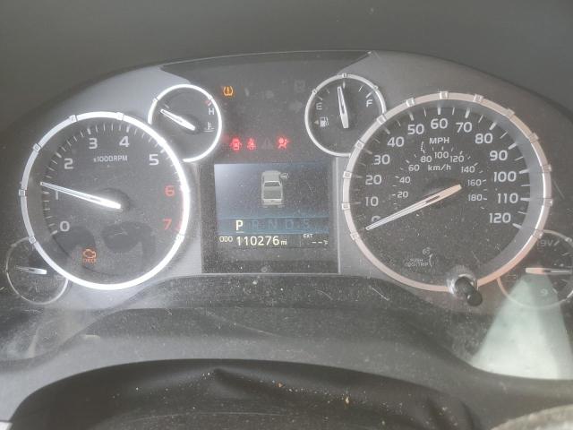 5TFRM5F11HX114620 - 2017 TOYOTA TUNDRA DOUBLE CAB SR/SR5 SILVER photo 9