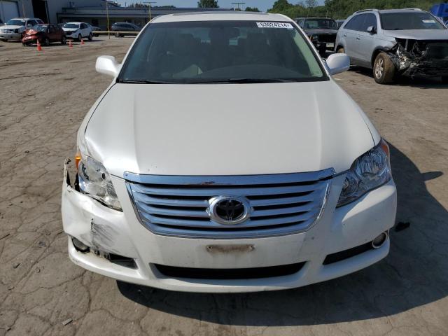 4T1BK36B39U329452 - 2009 TOYOTA AVALON XL WHITE photo 5