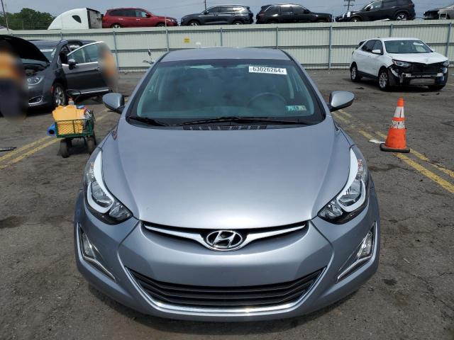 5NPDH4AE9FH622135 - 2015 HYUNDAI ELANTRA SE SILVER photo 5