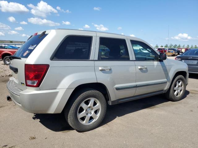 1J8HR48N58C215537 - 2008 JEEP GRAND CHER LAREDO SILVER photo 3