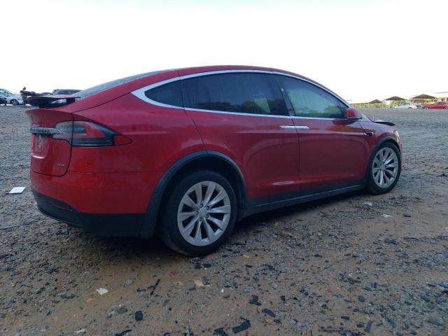 5YJXCDE20GF026679 - 2016 TESLA MODEL X RED photo 3