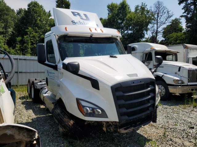 1FUJHTDV3NLNB5069 - 2022 FREIGHTLINER CASCADIA 1 WHITE photo 1