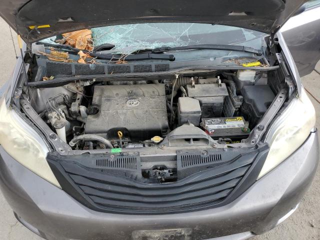 5TDZK3DC3BS061477 - 2011 TOYOTA SIENNA CHARCOAL photo 12