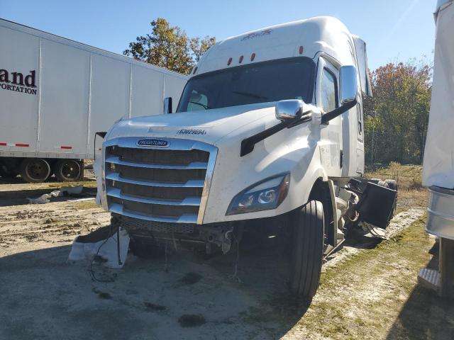 3AKJHHDR0JSJK6747 - 2018 FREIGHTLINER CASCADIA 1 WHITE photo 2